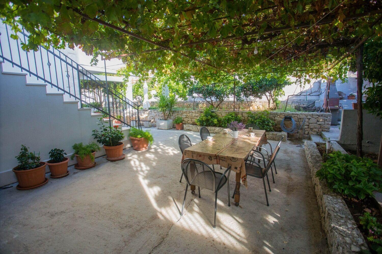Apartment Mato Sutivan Εξωτερικό φωτογραφία